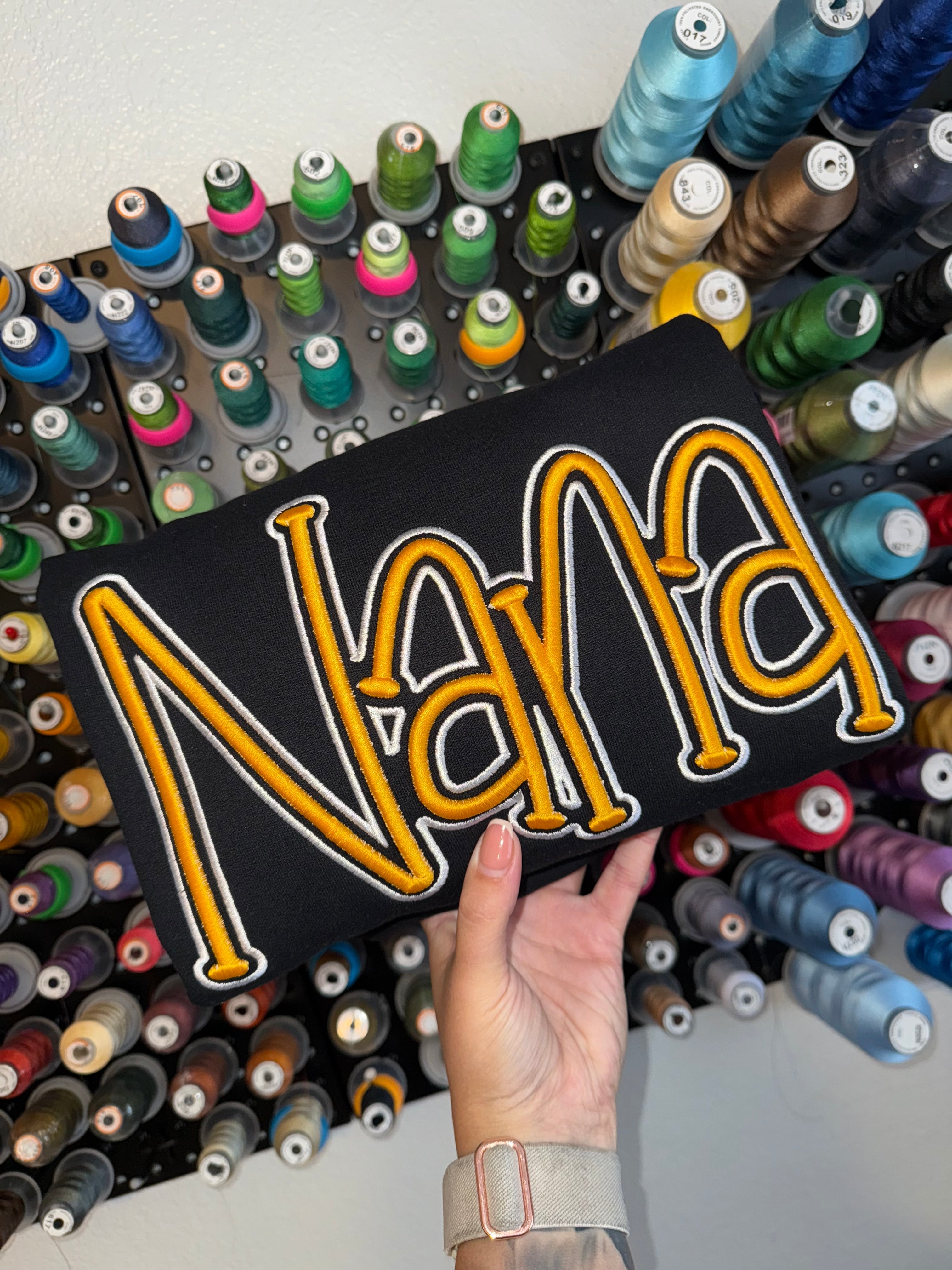 👵Nana Puff Embroidery Sweatshirt – 3D Raised Heartfelt Design