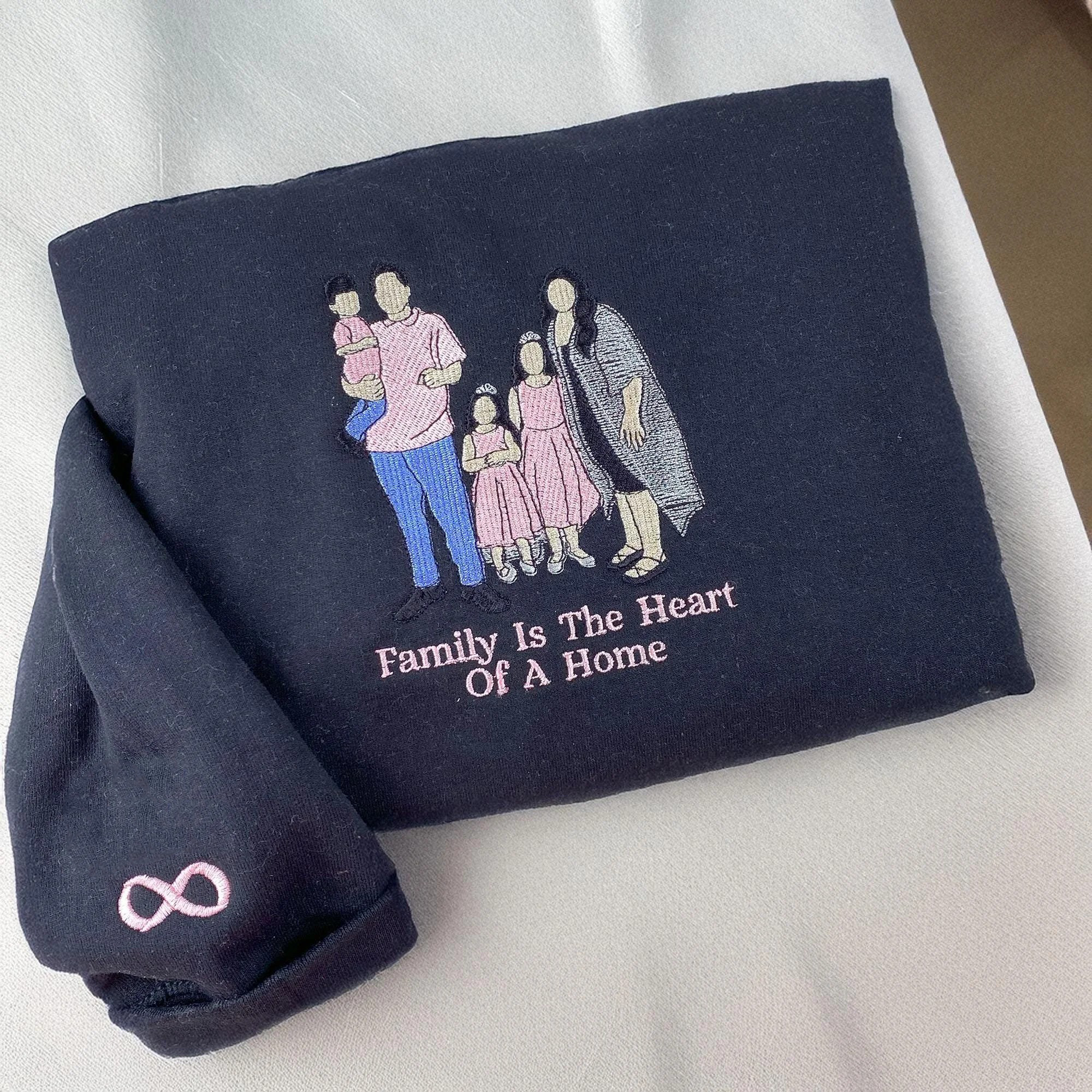 Custom Photo Parents Family Portrait Embroidered Sweatshirt | Family Reunion Gift for Mom and Dad | Mother's Day Gift
