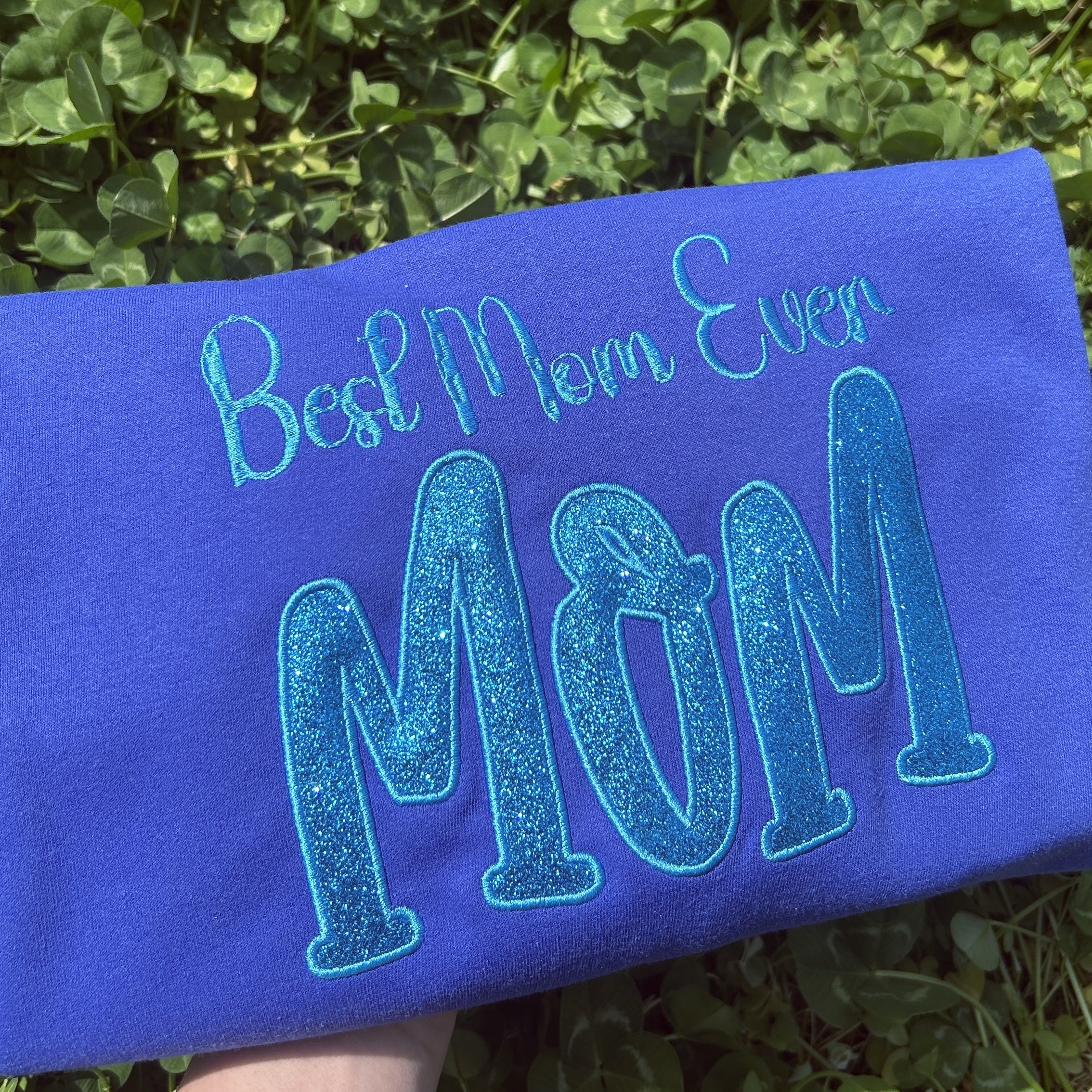 Custom Mom's Glitter Embroidered T-shirt and Sweatshirt | a gift for mom with a warm word | Mother's Day Gift