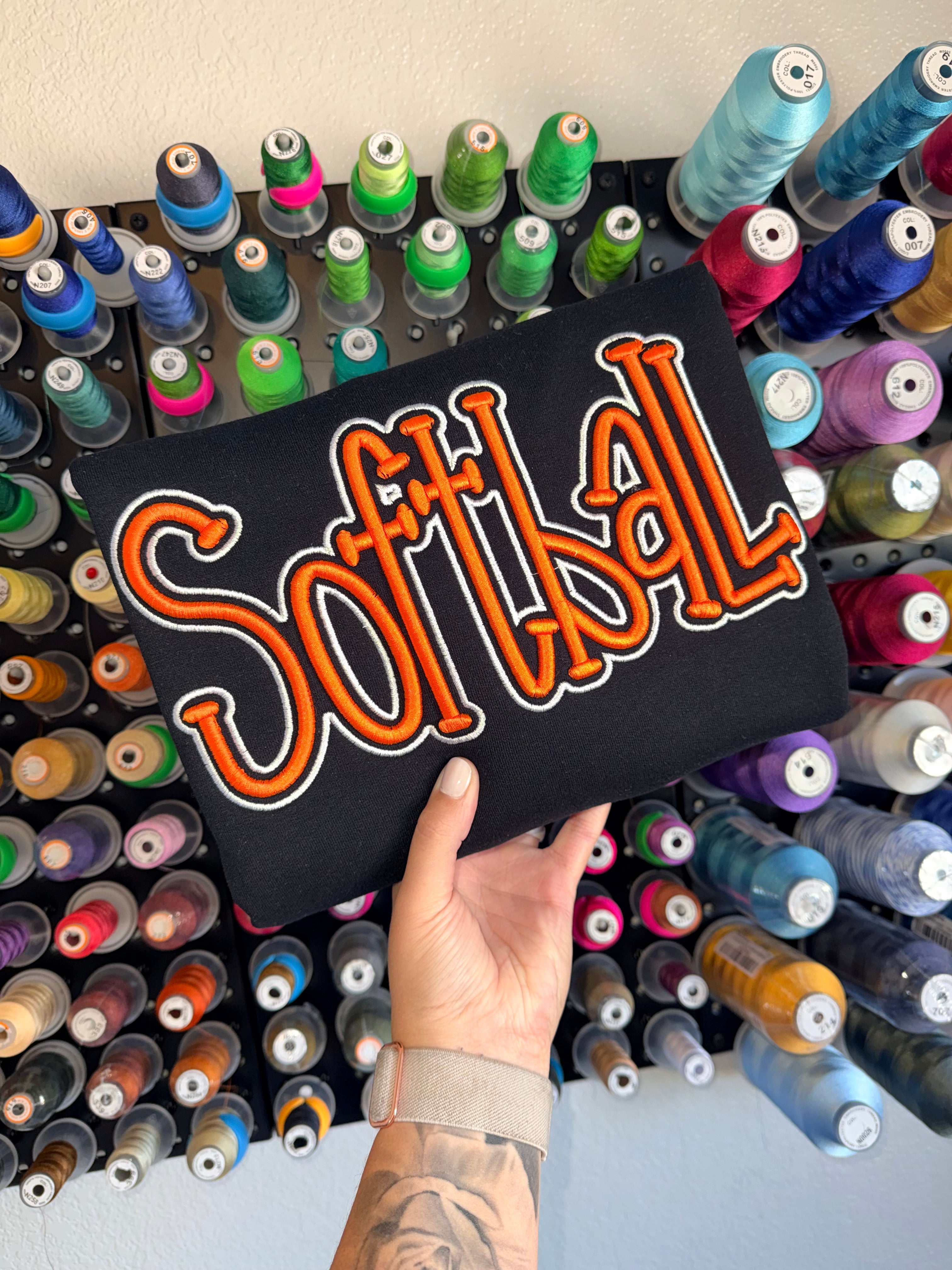 🥎Softball Puff Embroidery Sweatshirt – 3D Raised Sporty Design | Gifts for Sports Mom