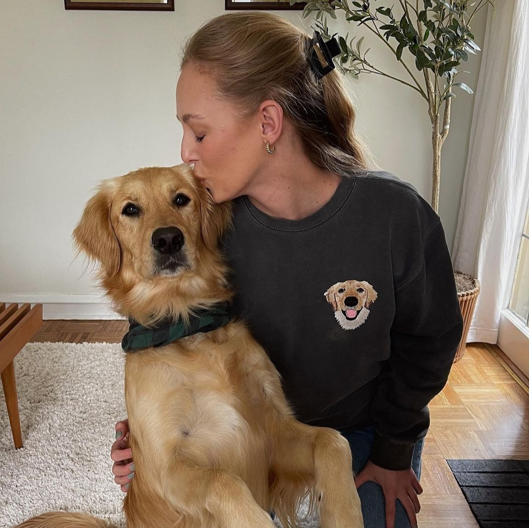 Custom Full-Color Dog Face Embroidered Sweatshirt – Personalized Pet Portrait Sweatshirt | Gift For Pet Lovers