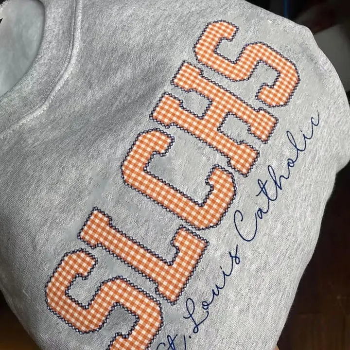Custom Gingham Appliqué Sweatshirt Personalized Plaid Name Crewneck Cozy Embroidered Sweatshirt