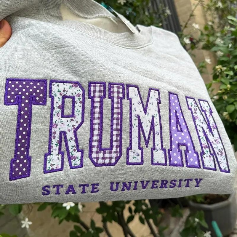 Custom Patchwork Fabric Embroidered T-shirt Sweatshirt Sport Team and School Name Applique Varsity Letters