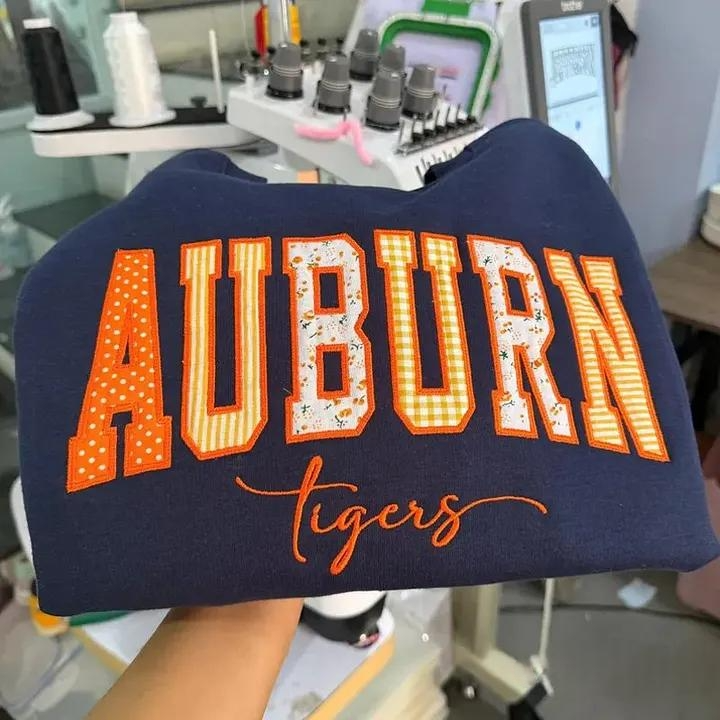 Custom Patchwork Fabric Embroidered T-shirt Sweatshirt Sport Team and School Name Applique Varsity Letters