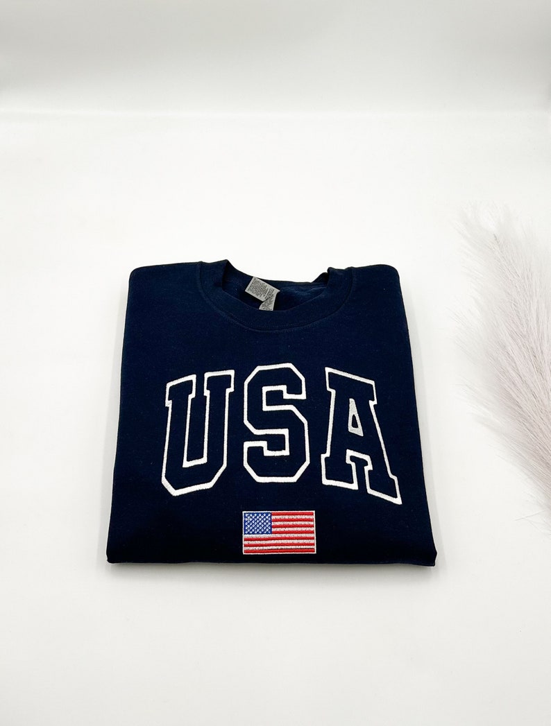 USA Flag Independence Day Patriotic Embroidered Sweatshirt