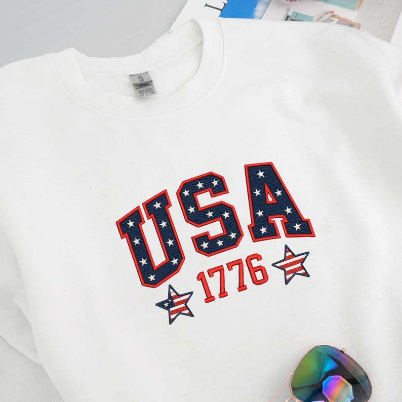 USA Flag Embroidered Independence Day Gift Patriotic Sweatshirt