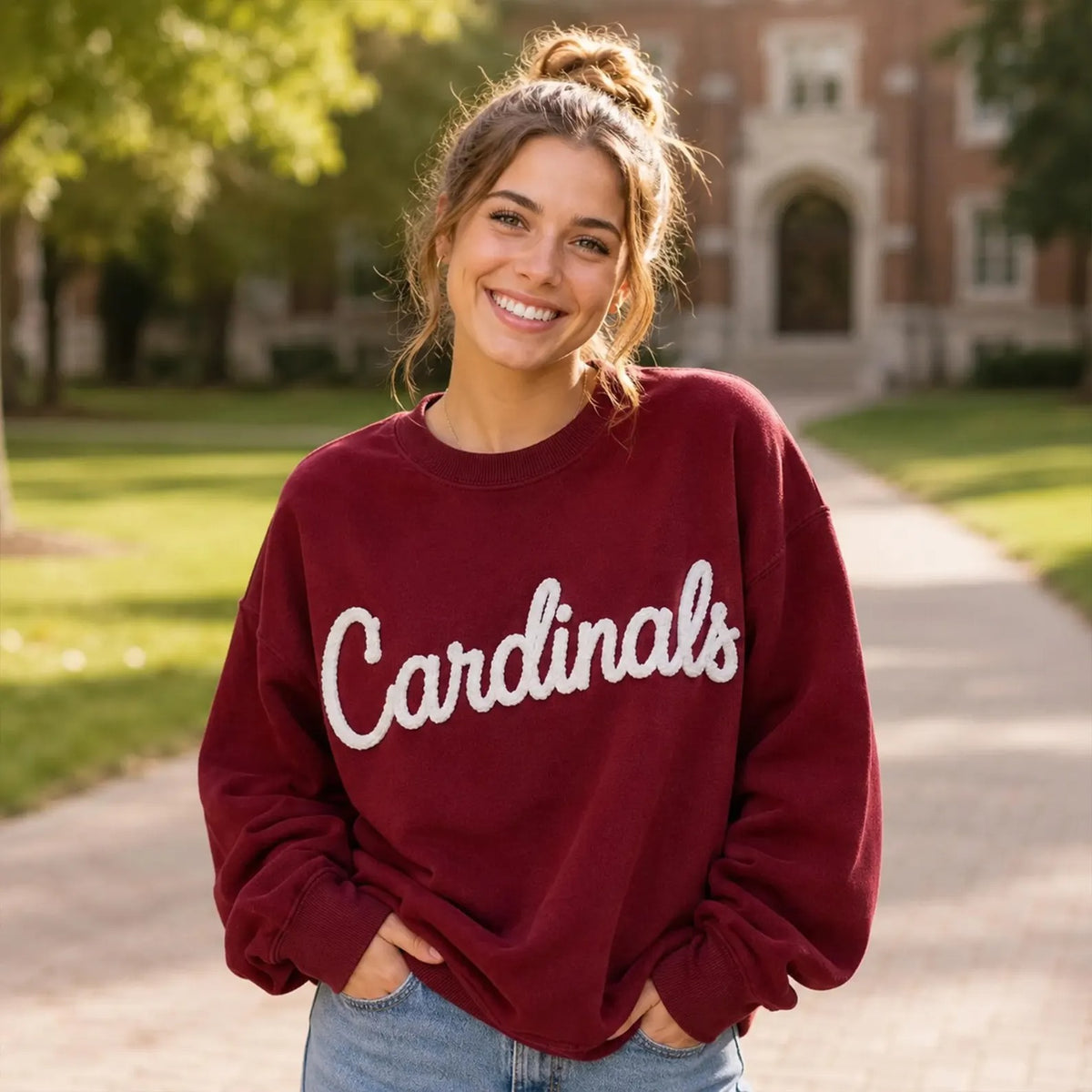 Custom Vintage Chenille Yarn Embroidery Sweatshirt – Personalized Team & School Sports Team Crewneck