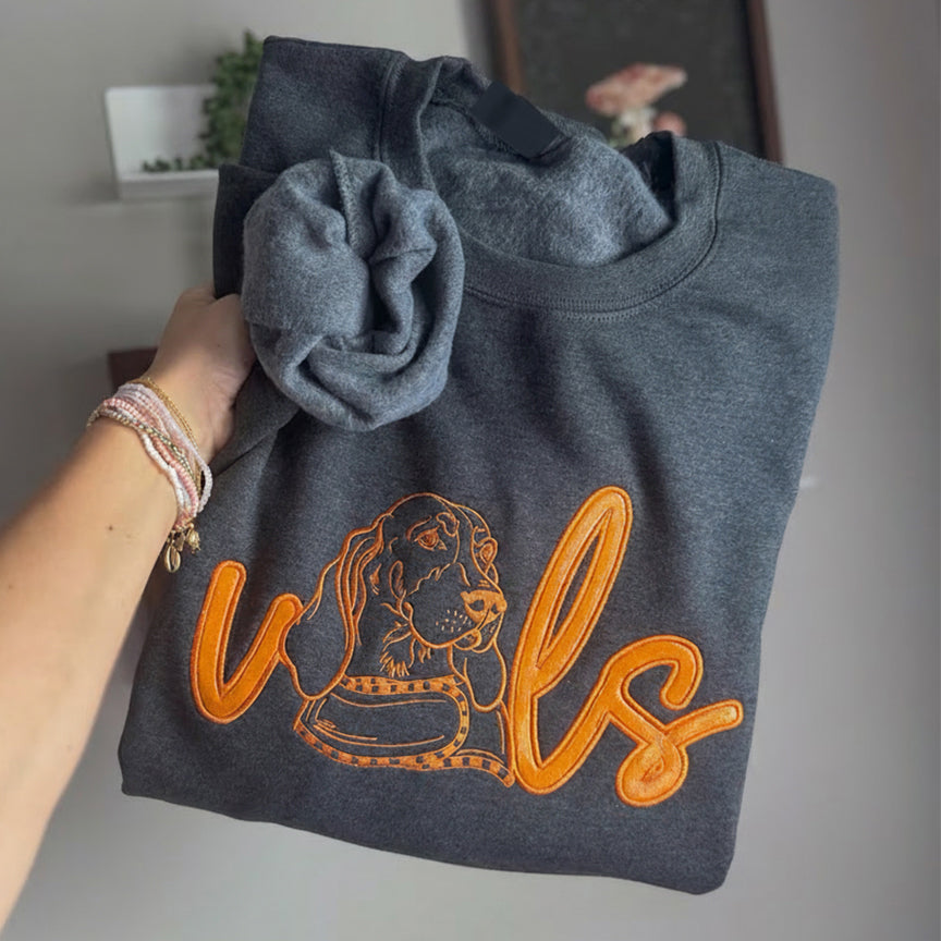 Custom Mascot Glitter College Team Embroidered Sweatshirt