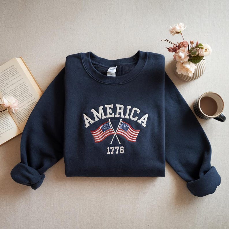 Vintage USA Independence Day 4th of July Flag Embroidered Sweatshirt